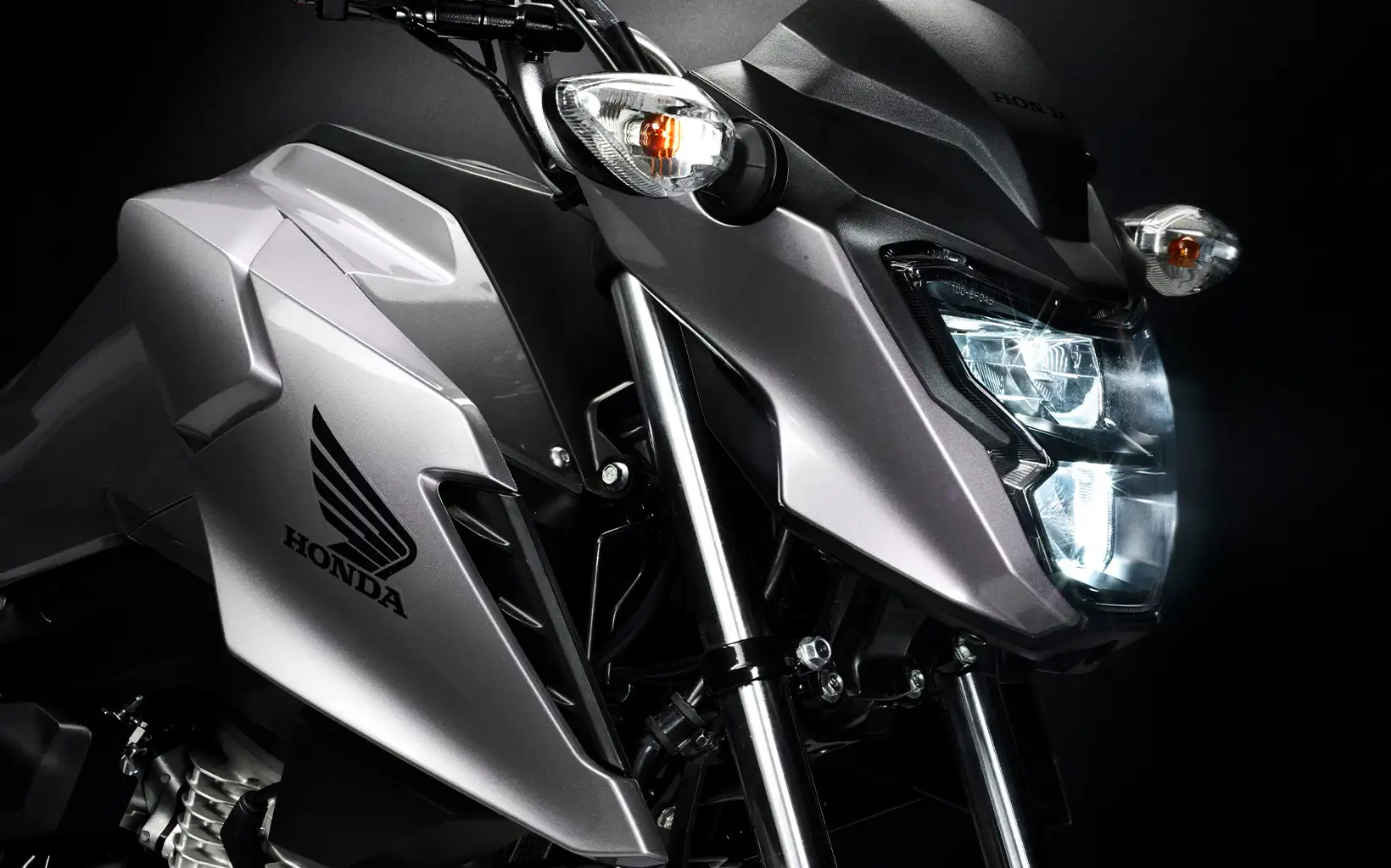 Lanterna e Farol em LED